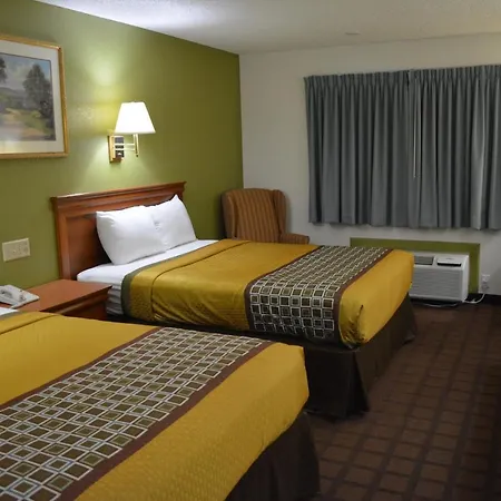 Bloomer Inn & Suites Exterior photo