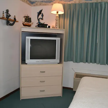Bloomer Inn & Suites Room photo