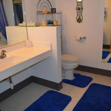 Bloomer Inn & Suites Room photo