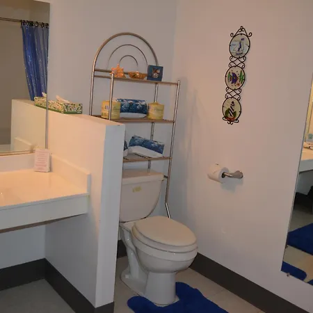 Bloomer Inn & Suites Room photo