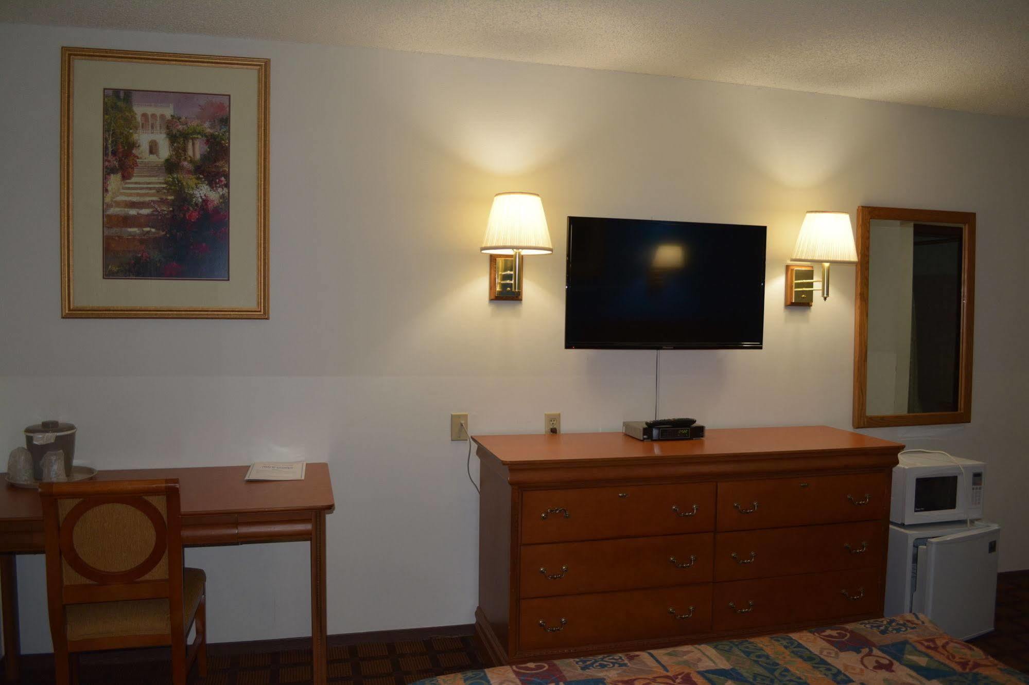 & Motel 2*